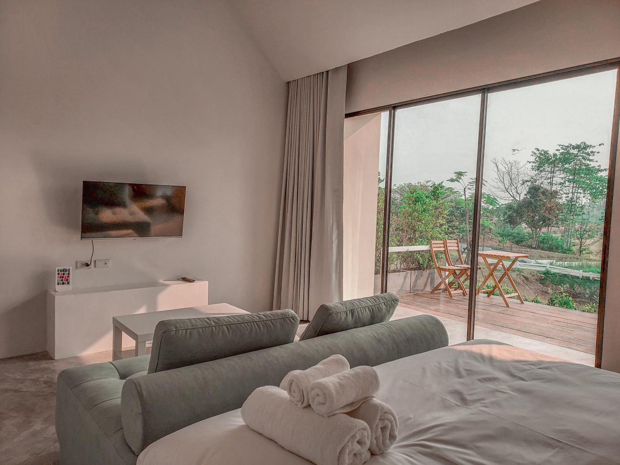 Tubtao Sleepy Hill Hotel Pong Talong Ngoại thất bức ảnh