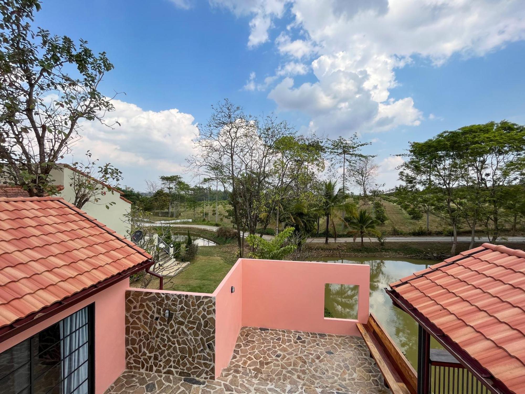 Tubtao Sleepy Hill Hotel Pong Talong Phòng bức ảnh
